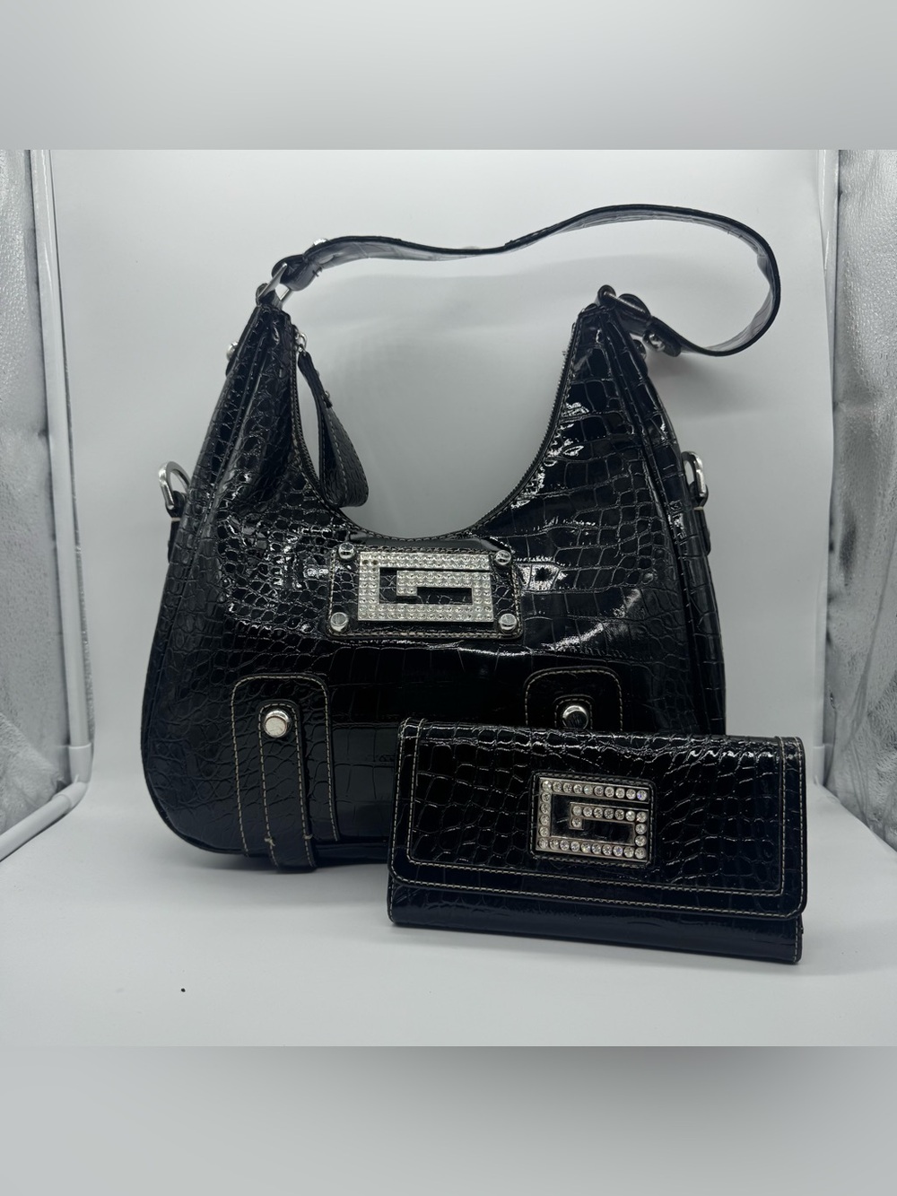Y2K GUESS Black Croc-Embossed Shoulder Bag with Matching Wallet